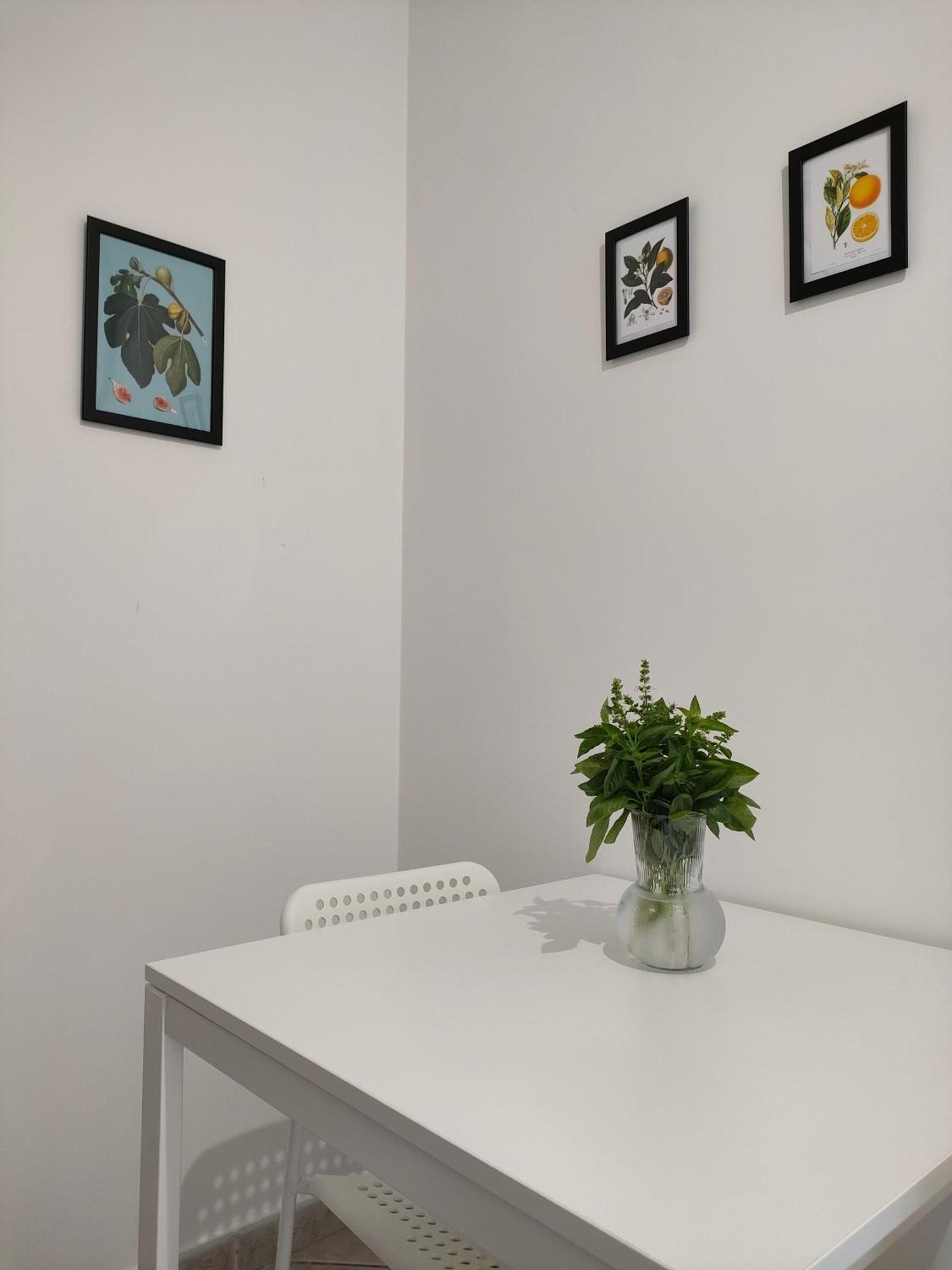 Lilla Housing Apartment Кастеламаре ди Стабия Екстериор снимка