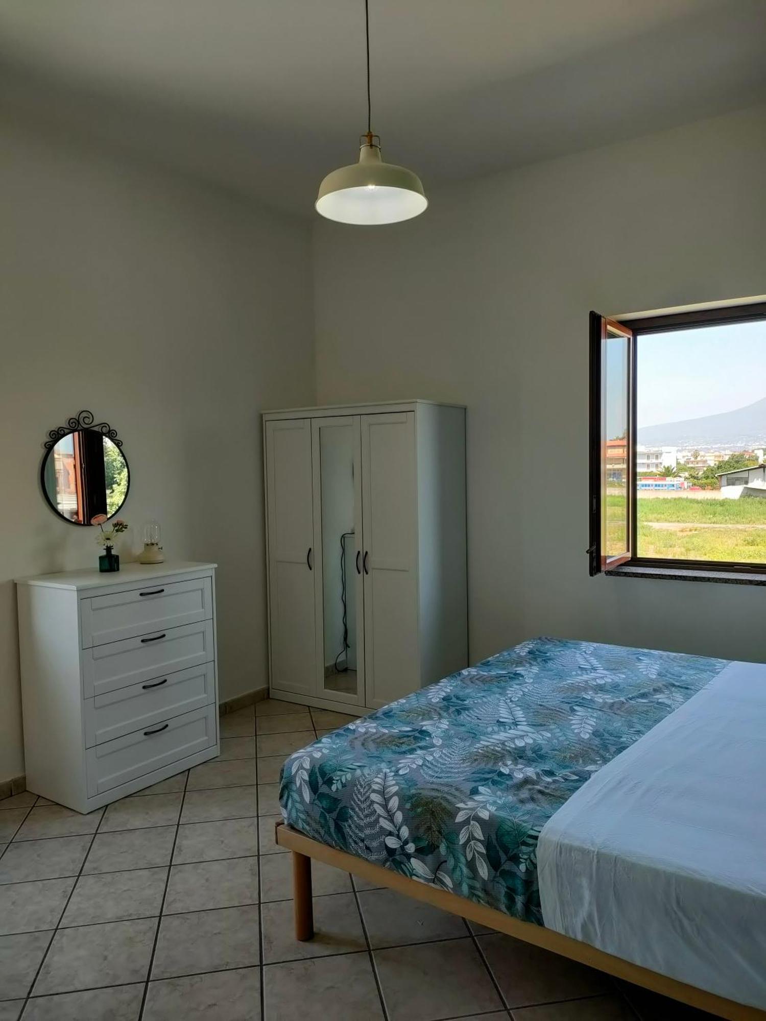Lilla Housing Apartment Кастеламаре ди Стабия Екстериор снимка